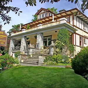 5* Bed & Breakfast Abbeymoore Manor